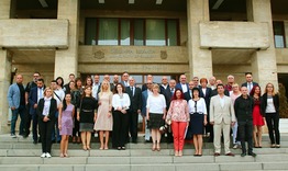 Уво за местния парламент