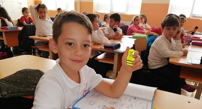 Всички първолаци видими на пътя