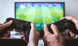 Издирват геймър, откраднал конзолни игри