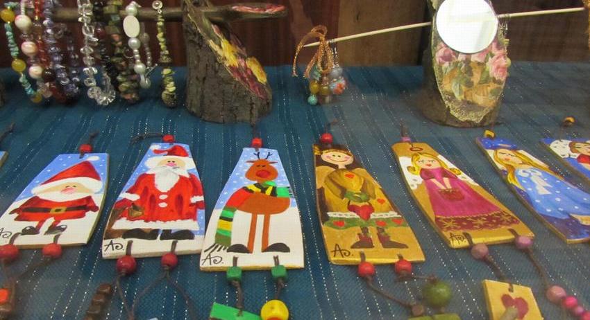 На изложба с подаръци кани НЧ "Напредък"