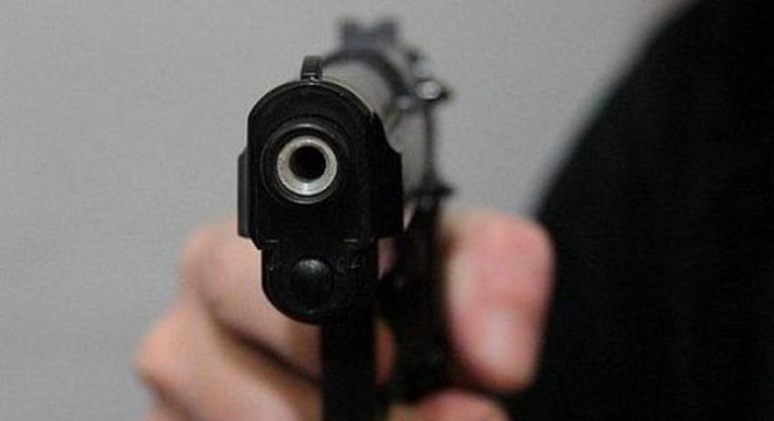 Мъж 3 часа лъга полицаи за въоръжен грабеж