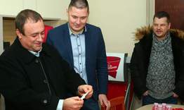 БСП завъртя 2 баници с късмети, искат извънредна сесия за водата