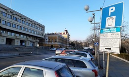 Паркирането остава на старите цени