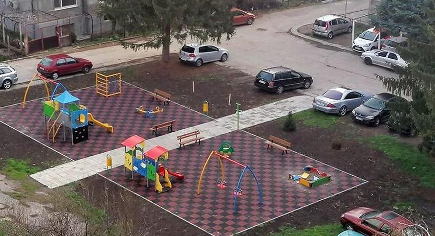 На кого попречи пясъчникът, че го строши?