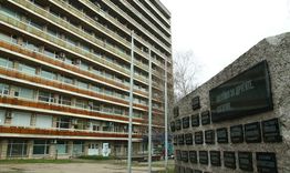 Първа отрицателна проба за шуменеца с covid-19, набират персонал