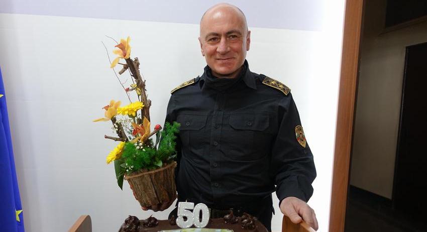 Полицай N1 с юбилей на Деня на здравето