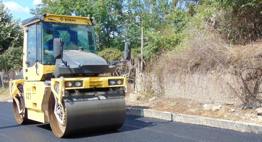 Продължава асфалтирането в селата на община Шумен