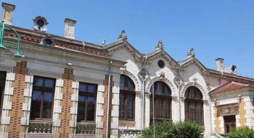 Международен фестивал на популярната песен „Есенни шуменски вечери“