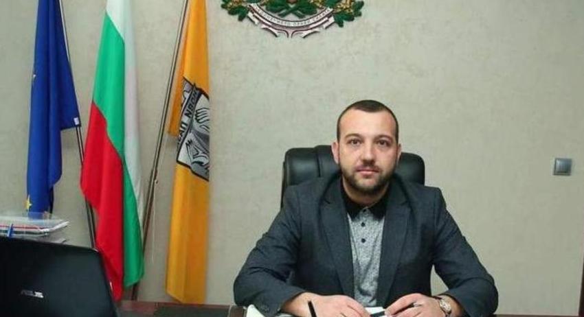 Георги Георгиев с благодарствено писмо към работещите от болницата в Нови пазар