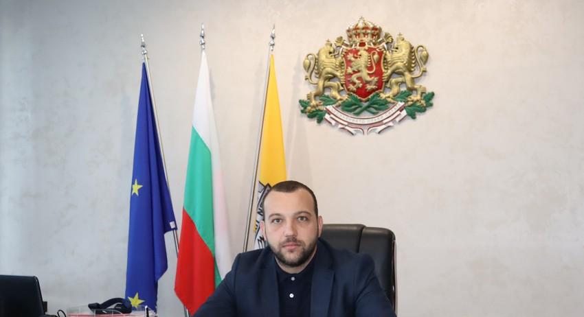 Кметът на Нови пазар призовава за нова дарителска кампания