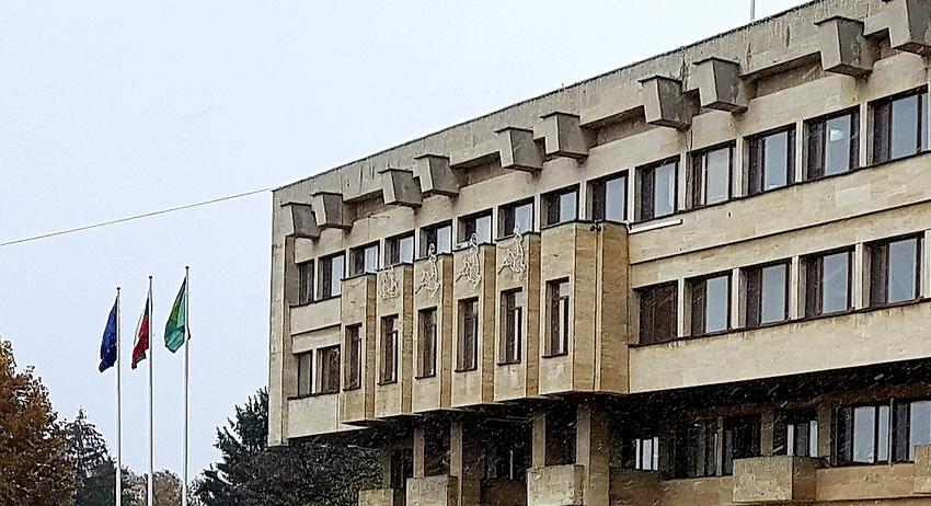 26 медици от детски заведения и училища помагат в борбата с COVID-19