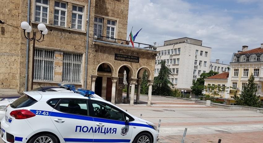 Откраднаха златни накити от апартамент в Шумен 