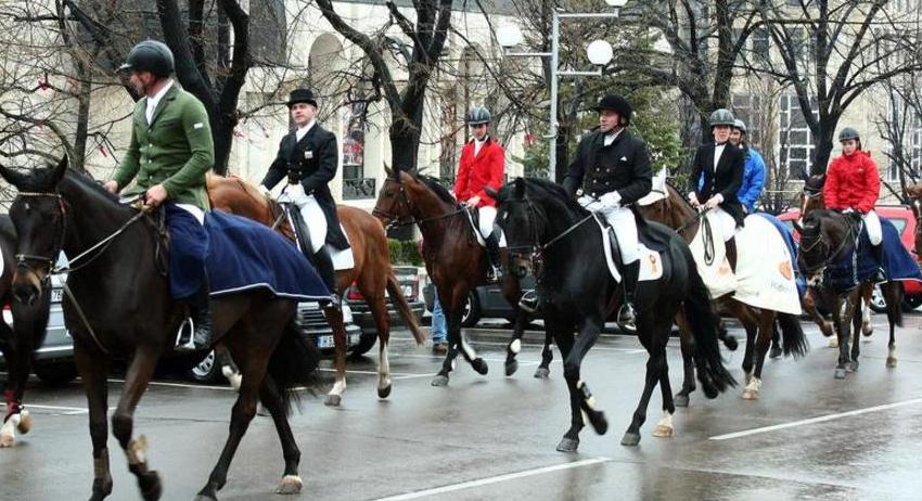 Конно шествие за Тодоровден в Шумен