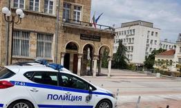 Набиха продавач до търговски обект на "Гривица"