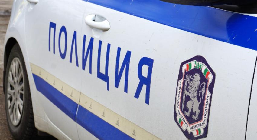 Хванаха двама с наркотици в Нови пазар 