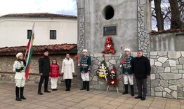 Във Върбица почетоха Апостола 