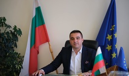 Кметът на Върбица поздрави студентите