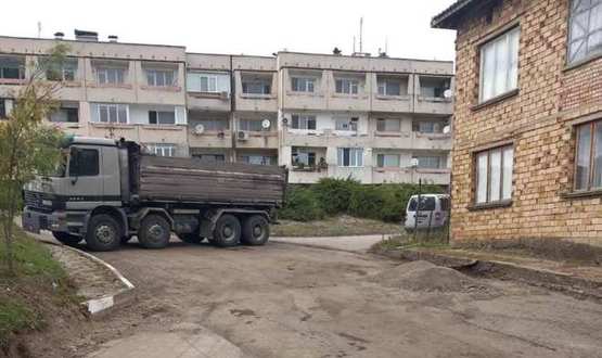 Асфалтират улици във Върбица и с. Нова бяла