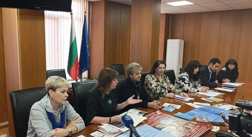Над 400 ученици ще участват в Хоровите празници, над 250 деца - в театралния фестивал „Коломбина“