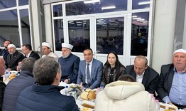Кметът на Върбица инж. Мердин Байрям даде ифтар за жителите на родното си село Бяла река
