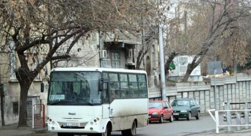 Автобусна линия ще свързва пет села с Нови пазар
