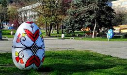 Великденската украса на Шумен вече е поставена