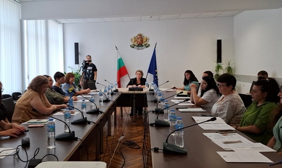 Намаляват необхванатите в образователните институции деца и ученици в област Шумен