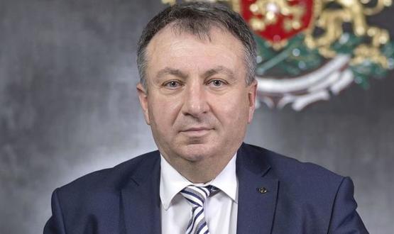 Кметът към преподавателите: Вашата отдаденост превръща училището в истинска общност. Благодаря ви!