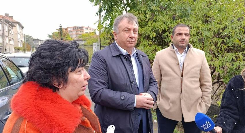 Кметът за ремонта на канализацията на ул. „Тича“: Обектът е сложен
