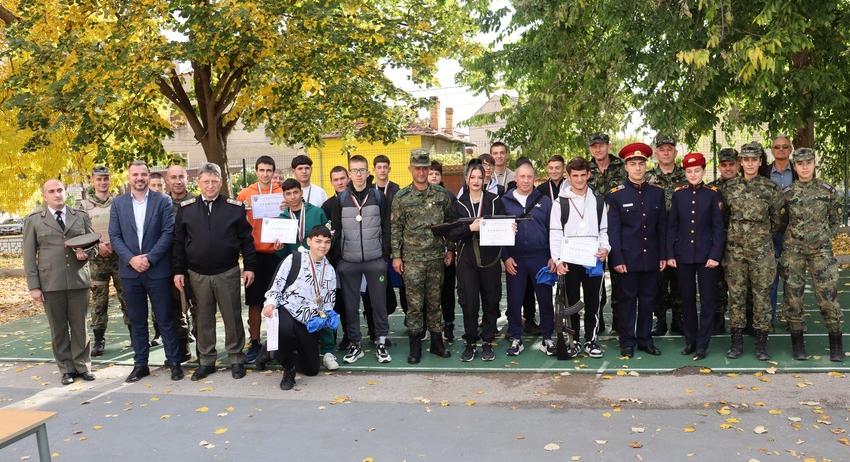 Военно-приложни игри се проведоха в Нови пазар