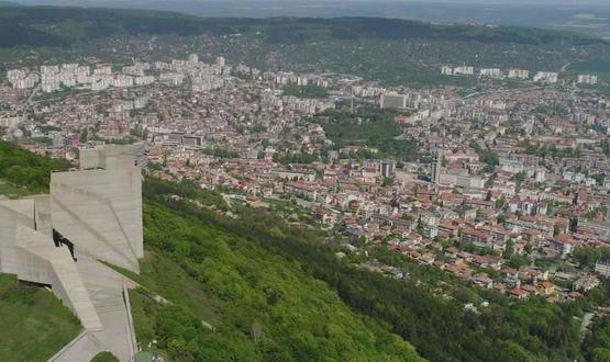 Културната панорама за ноември приключва с 14 събития и запалване на коледните светлини