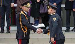 Директорът на ОДМВР-Шумен ст. комисар Георги Гендов бе награден с „Почетен медал” на МВР