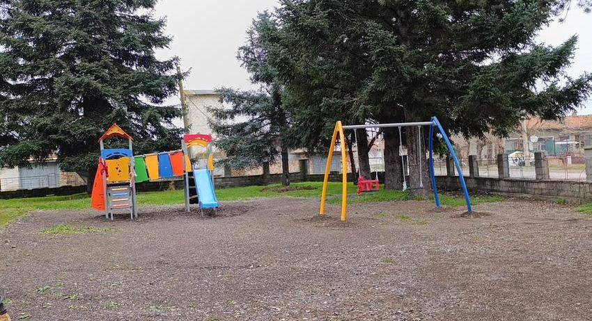 Откриха нова детска площадка в с. Ветрище
