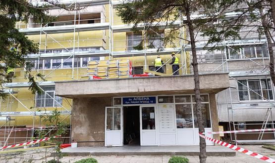 Санирането на 14-етажния блок на бул. „Ришки проход“ 18 струва над 1 млн. лв.