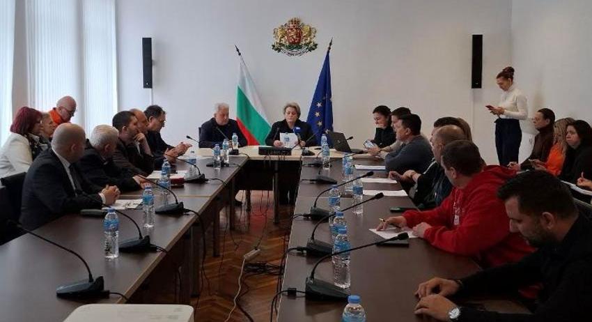 Политическите партии не постигнаха съгласие за председател и секретар на РИК- Шумен