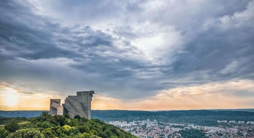 Концерт на Живко Петров и театрални постановки в културния афиш на Шумен
