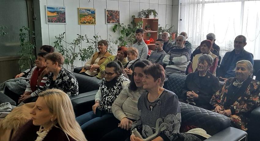 В ДЦПЛУ - Нови пазар се проведе тържество по случай 8 март