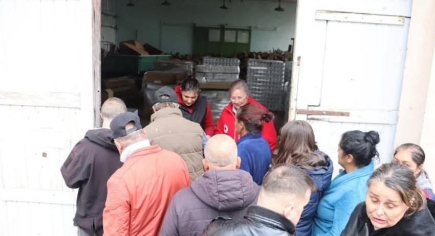 В Нови пазар започна раздаването на индивидуалните пакети от БЧК