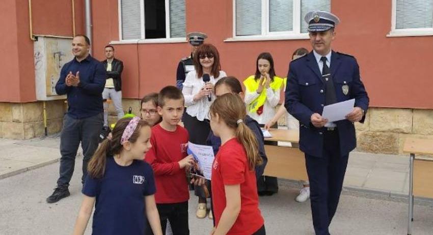 Инициатива „Не си сам на пътя“ в СУ „Сава Доброплодни”