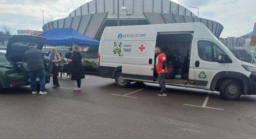 Събраха 2,2 тона ненужни дрехи и обувки от домакинствата