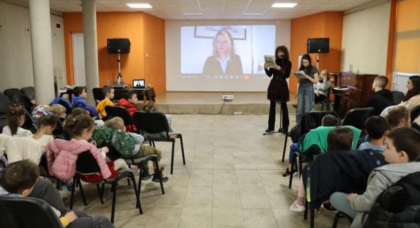 Вълнуваща среща с детската писателка Юлка