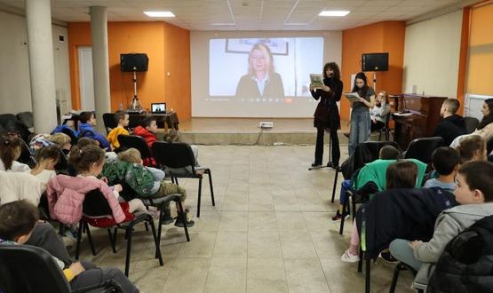 Вълнуваща среща с детската писателка Юлка