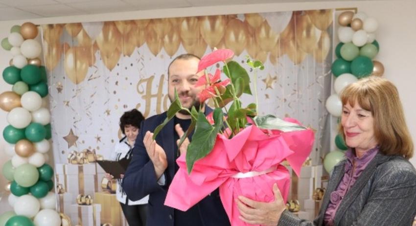 Домът за стари хора в Нови пазар отбеляза рождения си ден