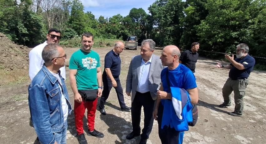 Започва подготовката на терена на бившия Тежък полк за парк