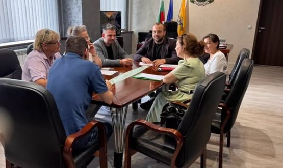 Подписаха Колективен трудов договор за системата на образованието в община Нови пазар